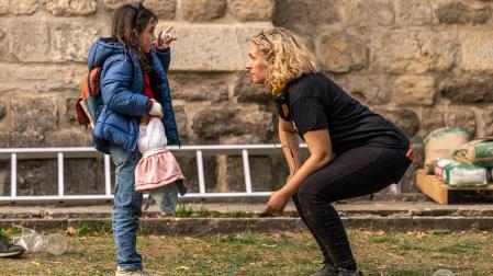 Carlota Pereda da indicaciones a la debutante Maia Zaitegi