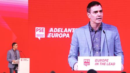 Pedro Sánchez, en la intervención ante los socialistas europeos en Málaga en la que defendió sus pactos