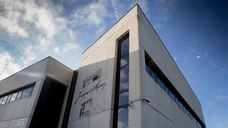 Exterior del edificio Jerónimo de Ayanz, en el campus de Arrosadia, sede de los institutos de investigación de la UPNA