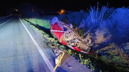 El conductor sufrió policontusiones de carácter leve