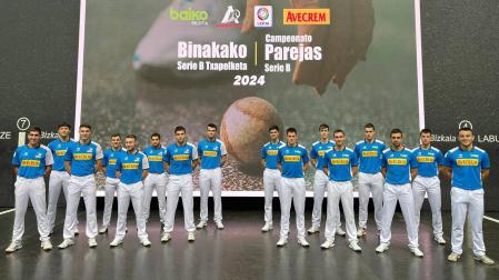 Los protagonistas del próximo Campeonato de Parejas de Promoción, este miércoles en el frontón Bizkaia de Bilbao