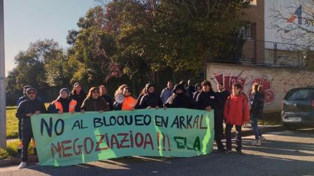 Concentración de la plantilla de Arkal Automotive