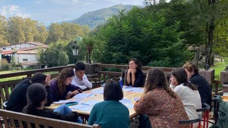 Uno de los talleres impartidos en la primera escuela de escritura creativa en euskera para jóvenes de Navarra