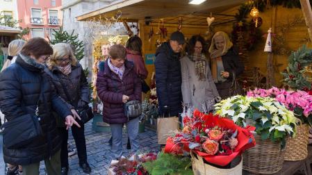 Fotos del mercado de Navidad de Tudela.