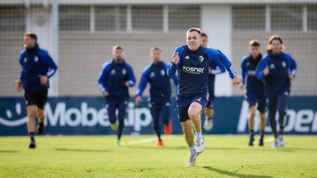 Gesto de esfuerzo de Rubén Peña en el entrenamiento del lunes.