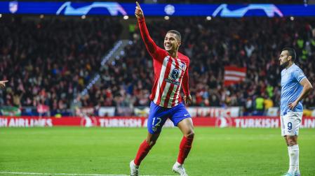 Samu Lino celebra su tanto que colocaba el 2-0 en el marcador./