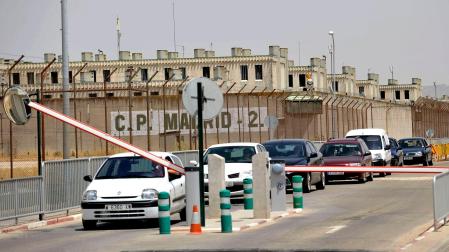 Vista de la entrada del Centro Penitenciario de Alcalá-Meco