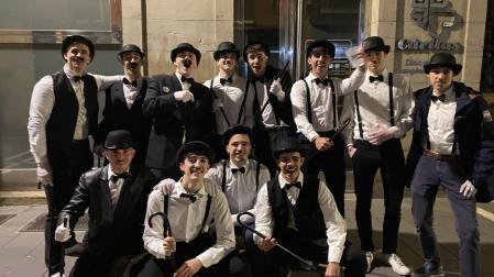 Fotos de los disfraces de la Nochevieja 2023 en Pamplona./