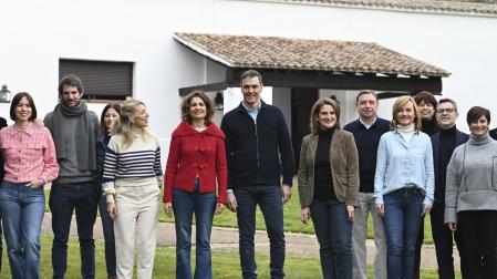 Sánchez se ha reunido con los miembros del Gobierno en una finca de Quintos de Mora