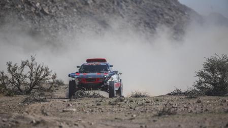 Carlos Sainz, en el transcurso de la décima etapa del rally Dakar
