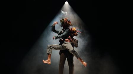 ‘Flowerheads show’, con la compañía Elías Aguirre, esta tarde en Civivox Iturrama.