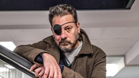 El escritor y guionista Ray Loriga protagoniza hoy los 'Diálogos de Medianoche' en Civican.