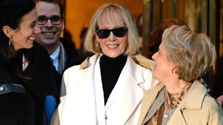 Elle Jean Carroll, a su salida de los juzgados