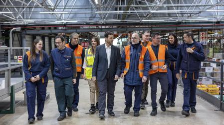 Trabajadores del bloque logístico de Mercadona en Ribarroja (Valencia)