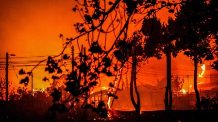 Ascienden a 51 los muertos por los incendios en Chile