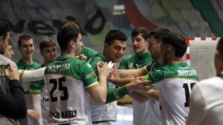 Fotos del Helvetia Anaitasuna 26-24 Cuenca./