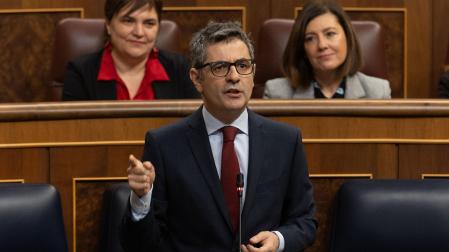 El ministro de la Presidencia, Justicia y Relaciones con las Cortes, Félix Bolaños, interviene durante una sesión de control al Gobierno, en el Congreso de los Diputado