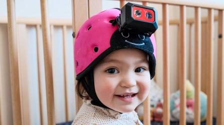 Durante 18 meses de la vida de Sam, un niño australiano, han recogido 61 horas de imágenes y grabaciones de audio que han servido para generar un modelo de lenguaje para las IA