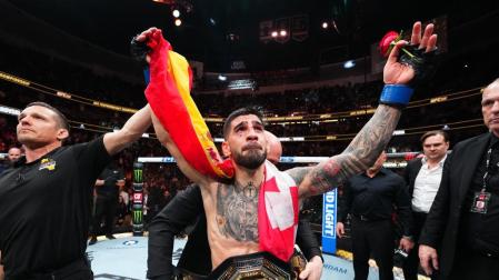 Ilia Topuria noquea a Volkanovski y se convierte en el primer campeón español de la UFC