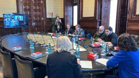 Reunión de la Mesa del Parlament de Cataluña