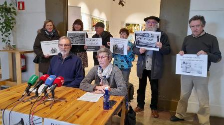 Rueda de prensa ofrecida por La Asociación en Defensa de la Sanidad Pública y la Plataforma Navarra de Salud