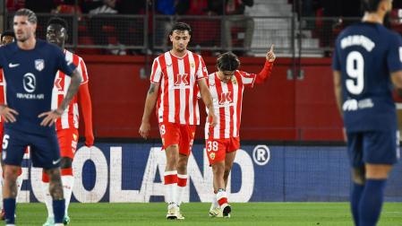 Luka Romero celebra uno de los dos goles que le marcó al Atlético de Madrid.