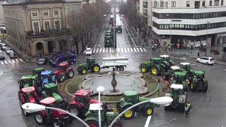 Tractores, en la plaza Merindades