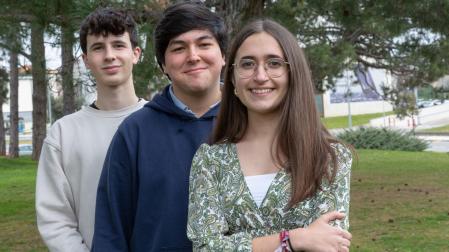 Óscar Gómez de Segura, Lander Seminario Olaizola y Lucía Ayerra Bretos