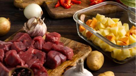 Fotografía de alimentos listos para ser cocinados.