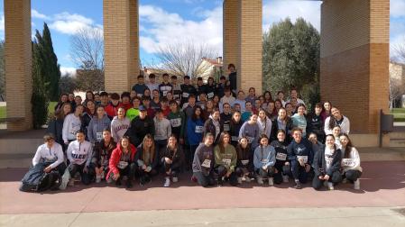 Imagen de algunos de los participantes en la carrera solidaria de Alboan en Tudela