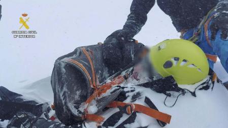 El rescate se produjo en medio de una ventisca
