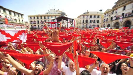 A:ALBERTO GALDONA
F:24-07-2023
L:TUDELA
P:MOMENTOS DEL COHETE - LIMPIEZA
T:FIESTAS DE TUDELA - COHETE