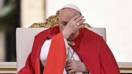 El papa Francisco, durante la misa del Domingo de Ramos