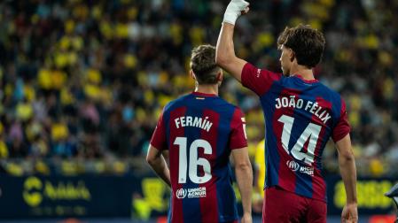 Joao Félix celebra el gol del partido