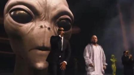 Will Smith dio la sorpresa en Coachella al cantar junto a J.Balvin "Men in Black"