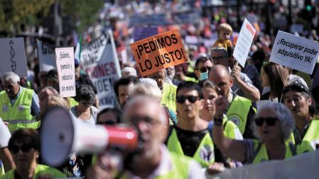 Protesta por las pensiones y salarios públicos en Madrid en octubre de 2022
