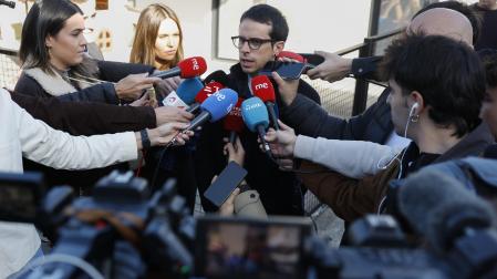 Pello Otxandiano, tras ejercer su voto