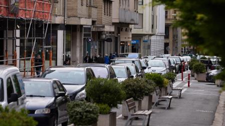 Tráfico en la calle Amaya de Pamplona, en una imagen tomada este jueves