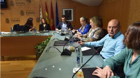 Los ediles del PSN, en primer término; y de UPN, detrás, no apoyaron la plantilla orgánica