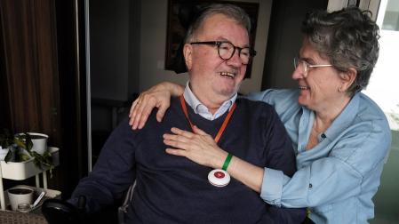 Montxo Iriarte Goyena y María Gómara Urdiáin, matrimonio de 67 y de 64 años, se conocieron estudiando Magisterio.