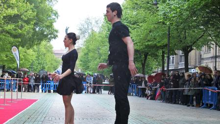 Dos bailarines, interpretando un aurresku en otra exhibición organizada por Haizea
