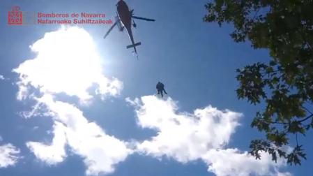 Rescatado un ciclista accidentado en Lesaka