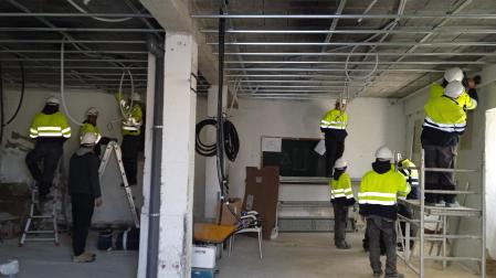 Taller de formación y empleo para rehabilitar un edificio como espacio rural comunitario Aldaia en Muzqui (valle de Guesálaz).