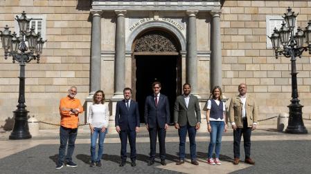 Los candidatos (de izq. a drch): Carlos Carrizosa (Ciudadanos); Laia Estrada (CUP); Pere Aragonès (ERC); Salvador Illa (PSC); Ignacio Garriga (Vox); Jessica Albiach (Comuns Sumar); y Alejandro Fernández (PPC).