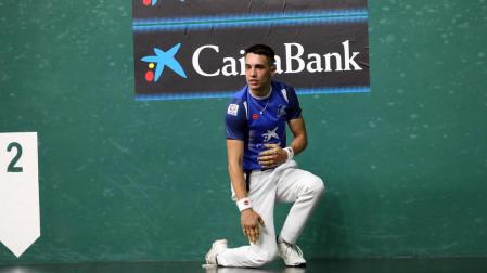 Primera semifinal del Manomanista entre Unai Laso y Javier Zabala en el frontón Labrit