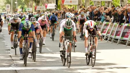 Victoria de Ilia Schegolkov (Caja Rural) en la primera etapa de la 61ª Vuelta a Navarra