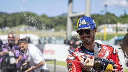 Bagnaia celebra su victoria al sprint de Moto GP en Mugello