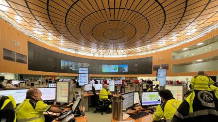 Sala central del 112 de Emergencias de Madrid.