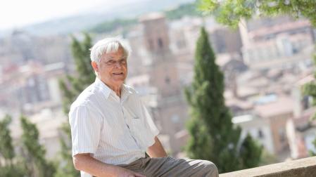 A: BLANCA ALDANONDO
F: 30/08/2017
P: ALBERTO PEREZ PASTOR "PERICO" EN EL CORAZON DE JESUS
L: TUDELA
T: JESUITA QUE LLEVA 30 AÑOS EN TUDELA Y QUE SE MARCHA A LOYOLA JUBILADO