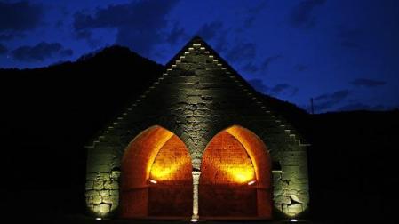 Fuente de los Moros en Villamayor de Monjardín, uno de los pueblos más bonitos de Tierra Estella